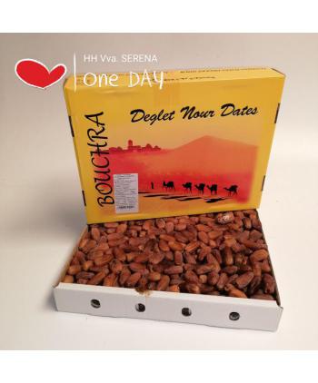 DATIL NATURAL STANDAR CON HUESO CAJA 5 KG